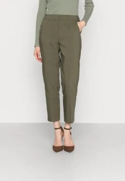Anna Field Chino - Dark Green 13 Anna Field Chino - Dark Green -Anna Field b2b63042d5804a2ca232080b4c30784c 1