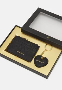 Anna Field SET - Visitenkartenetui - Black